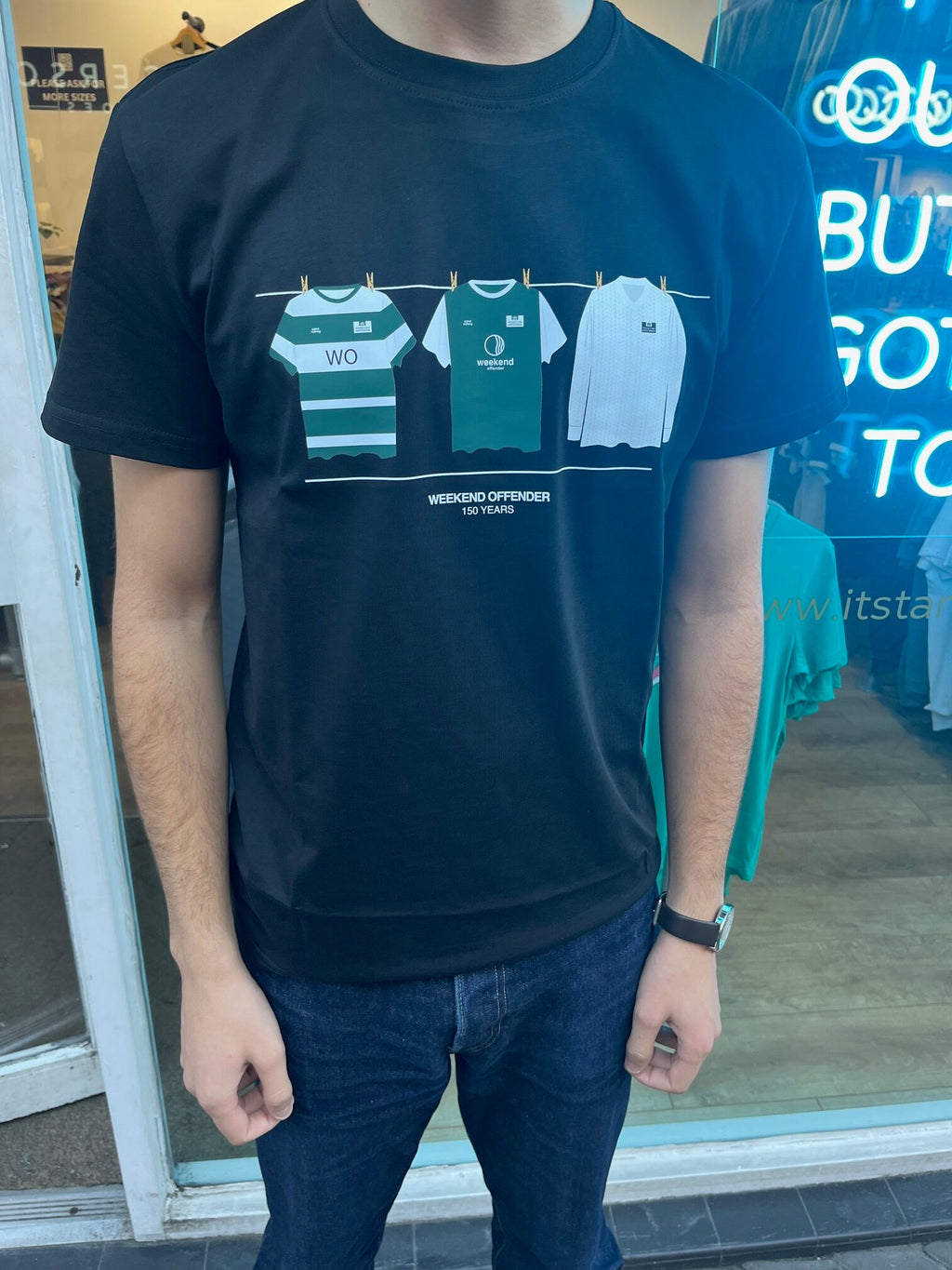 Weekend Offender Hibs 150 Tee - Black