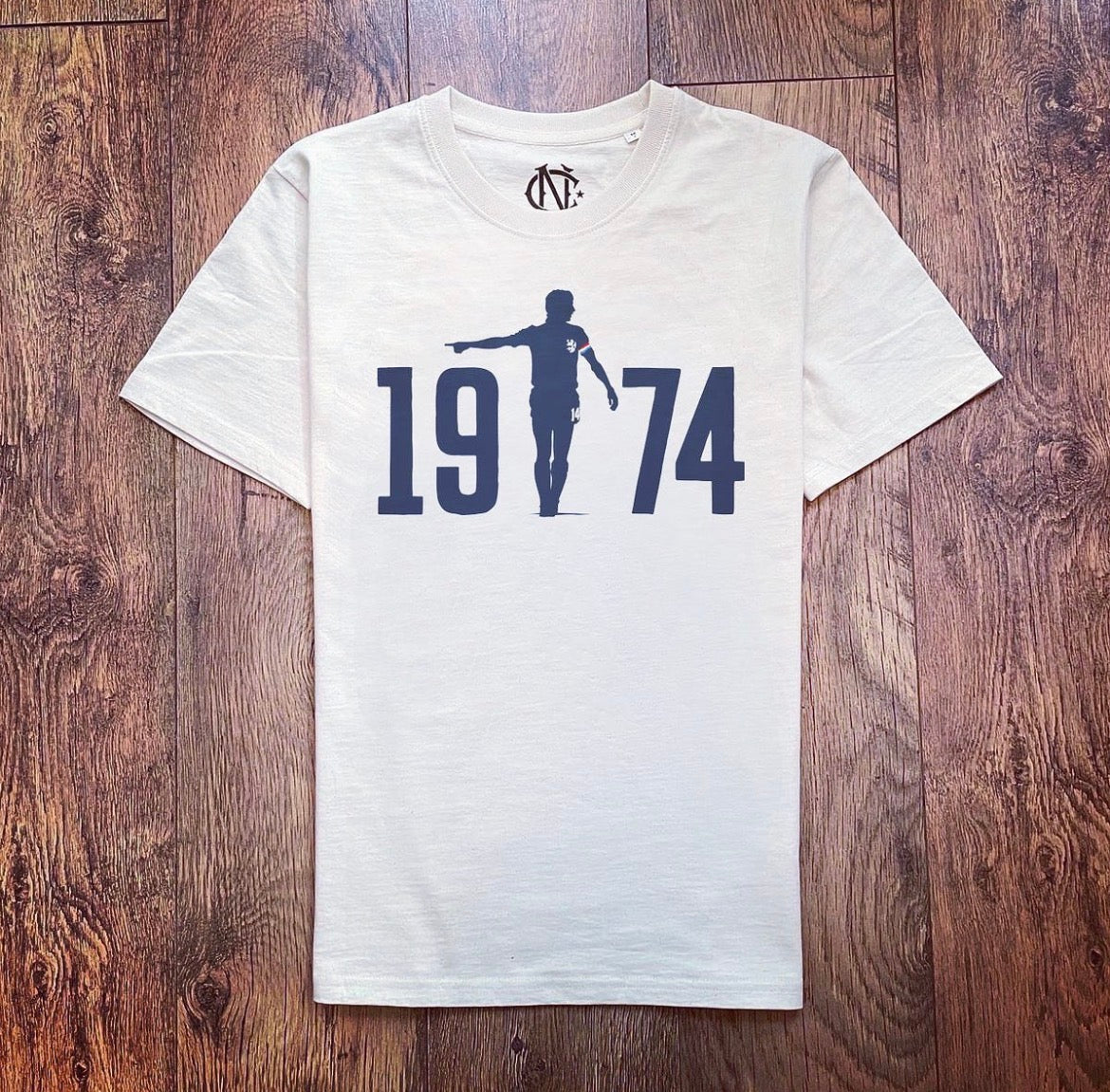 The North Curve Cruyff '74 Tee - Beige