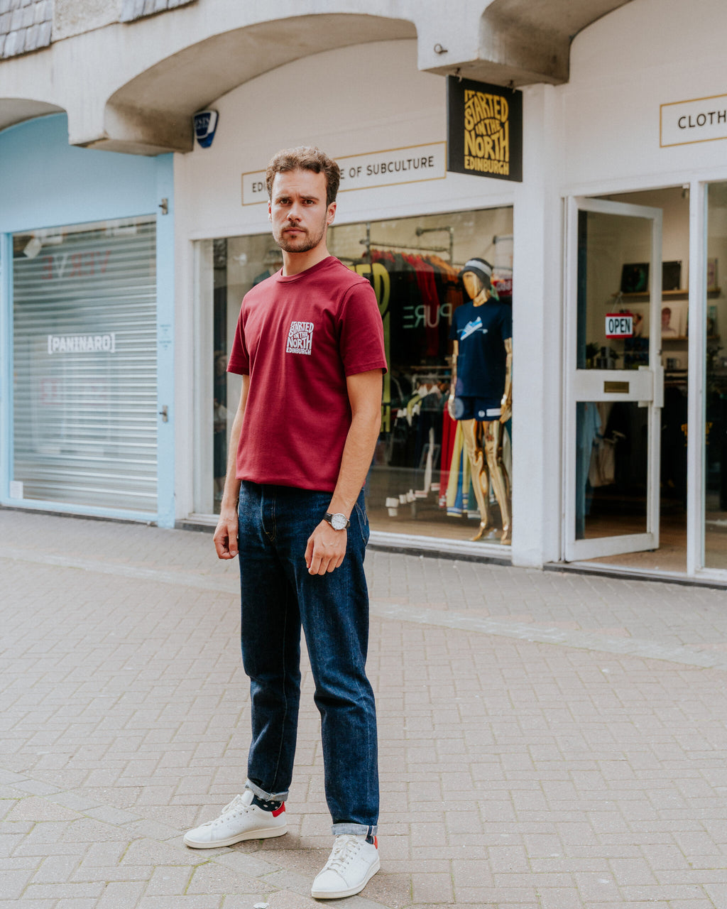 ISITN Logo tee - Maroon