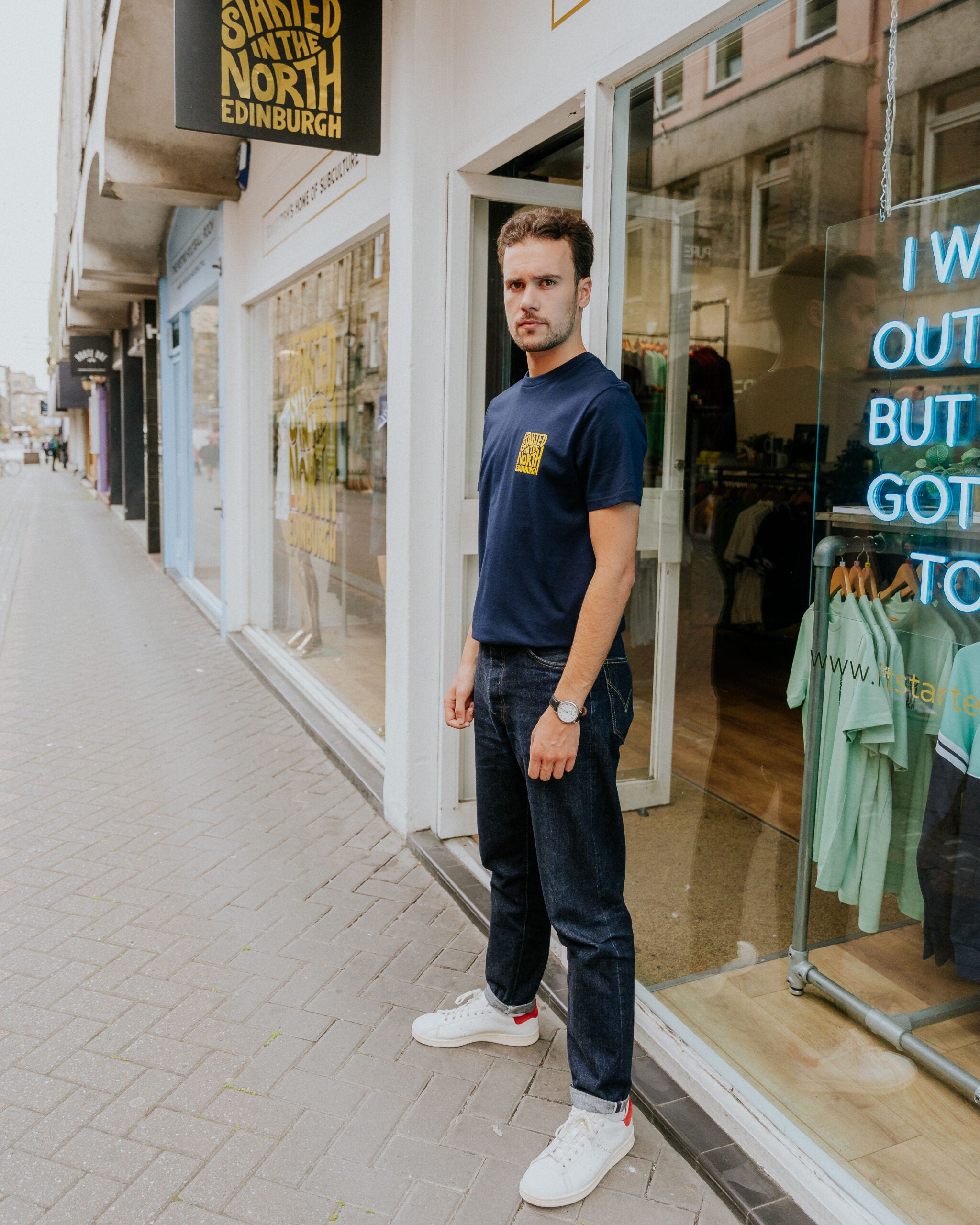 ISITN Logo tee - Navy/Yellow
