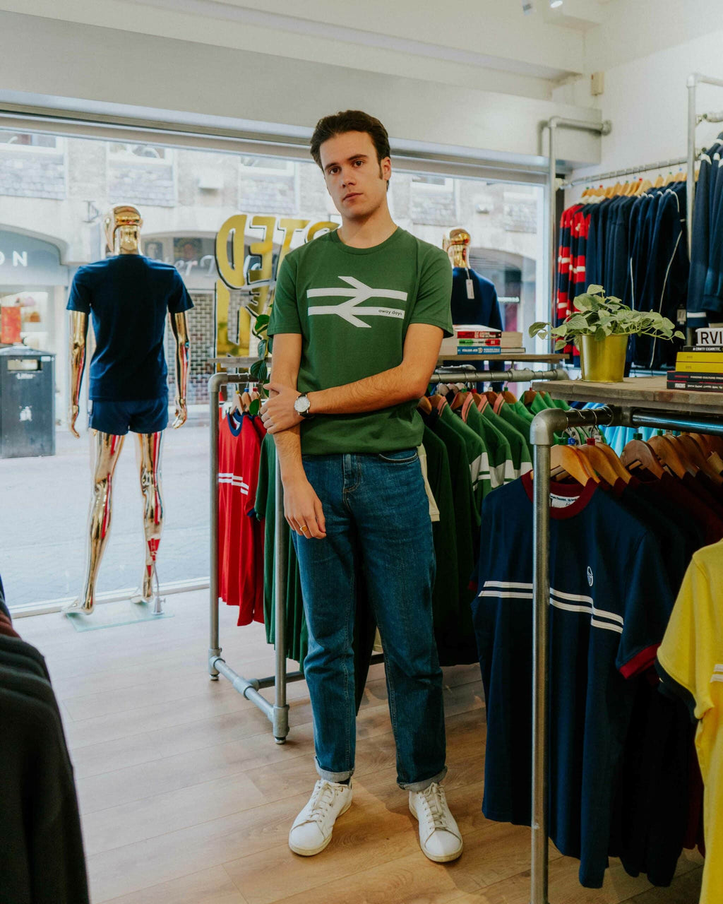 ISITN Away Days tee - Green