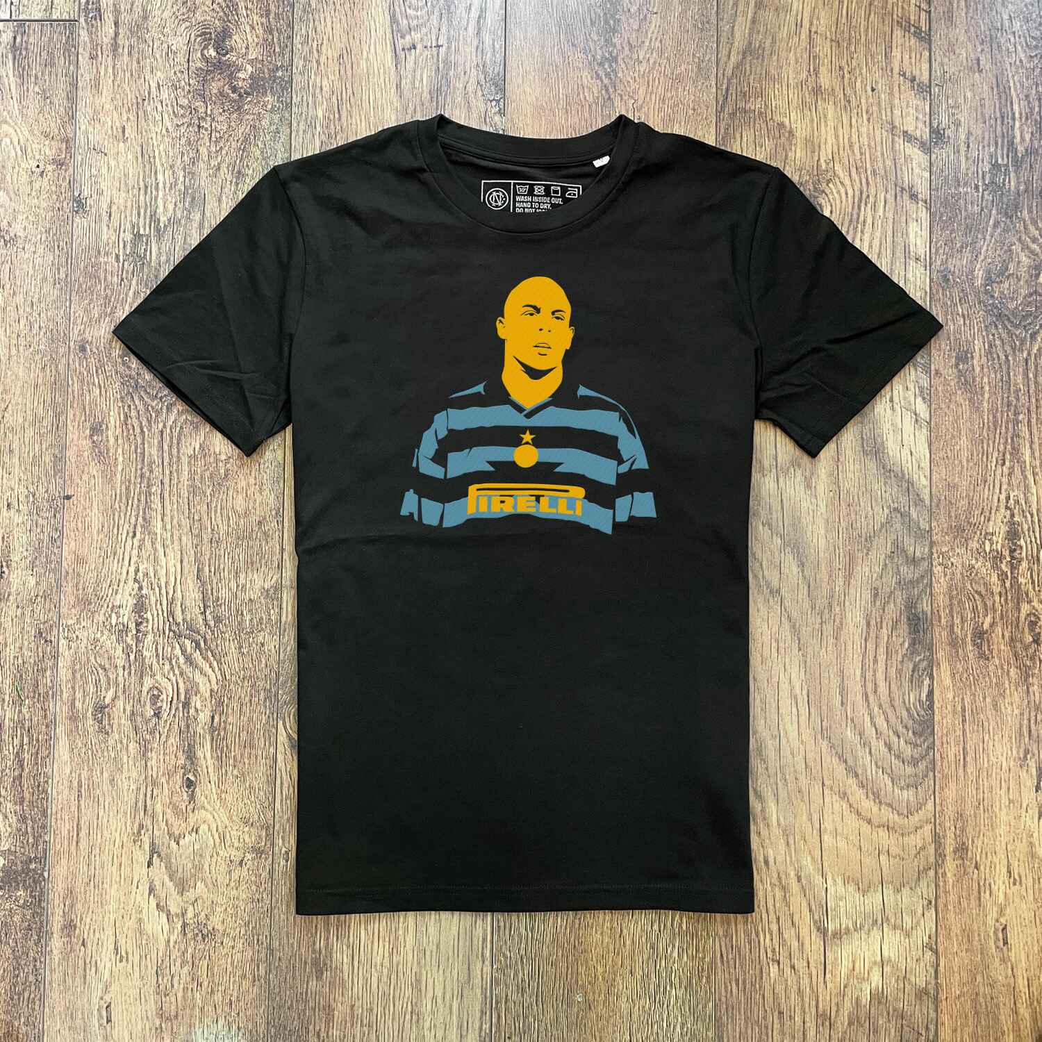 The North Curve R9 Tee - Black