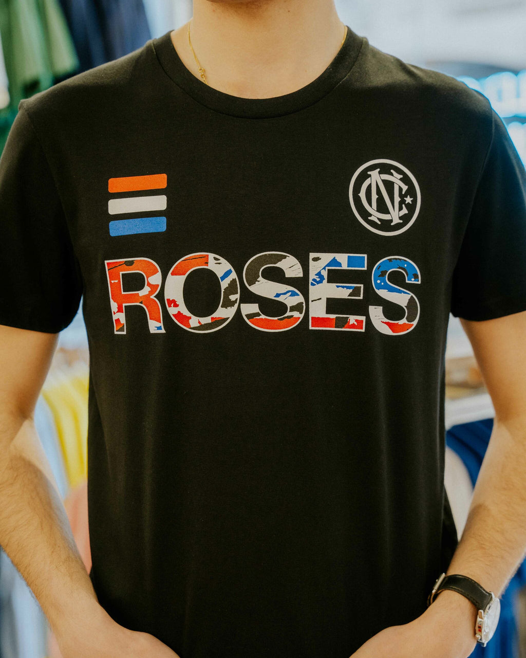 The North Curve Roses Tee - Black