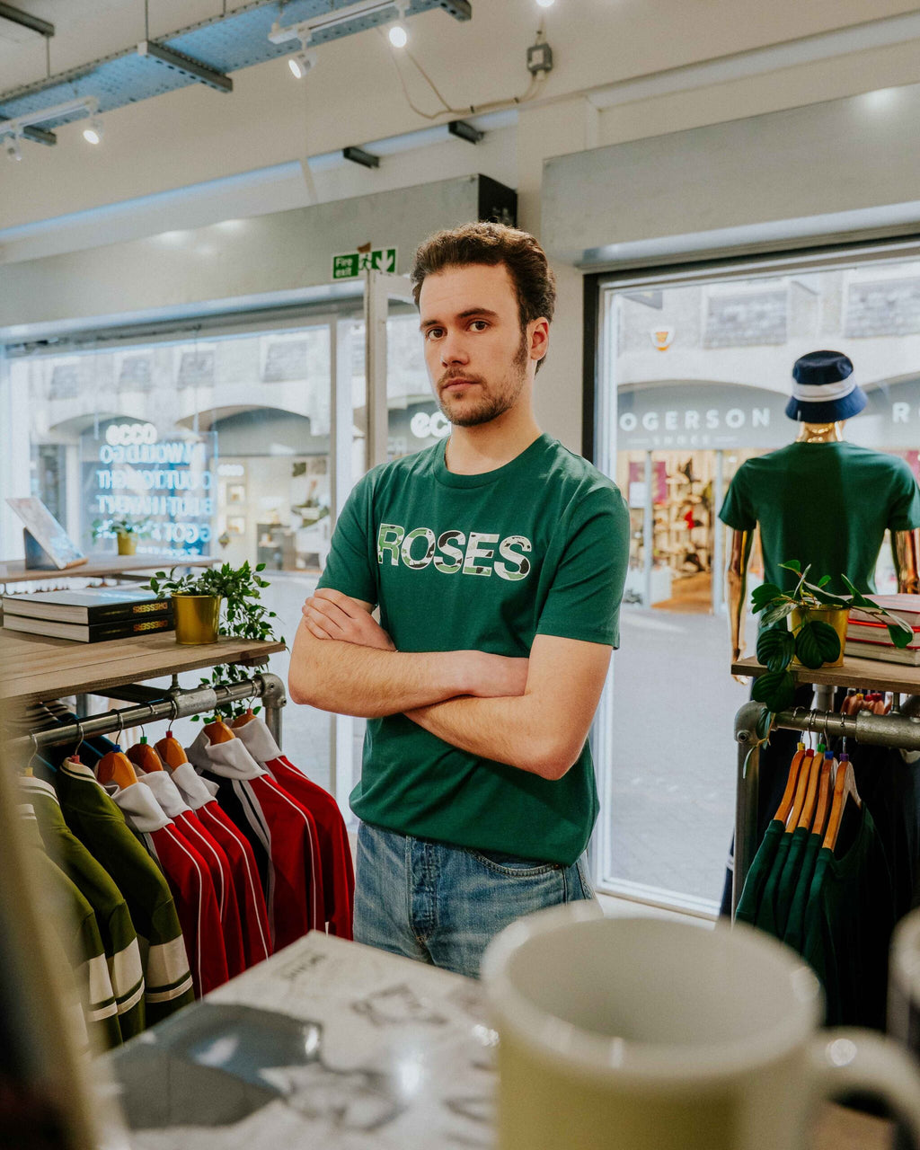 The North Curve Roses Tee - Green