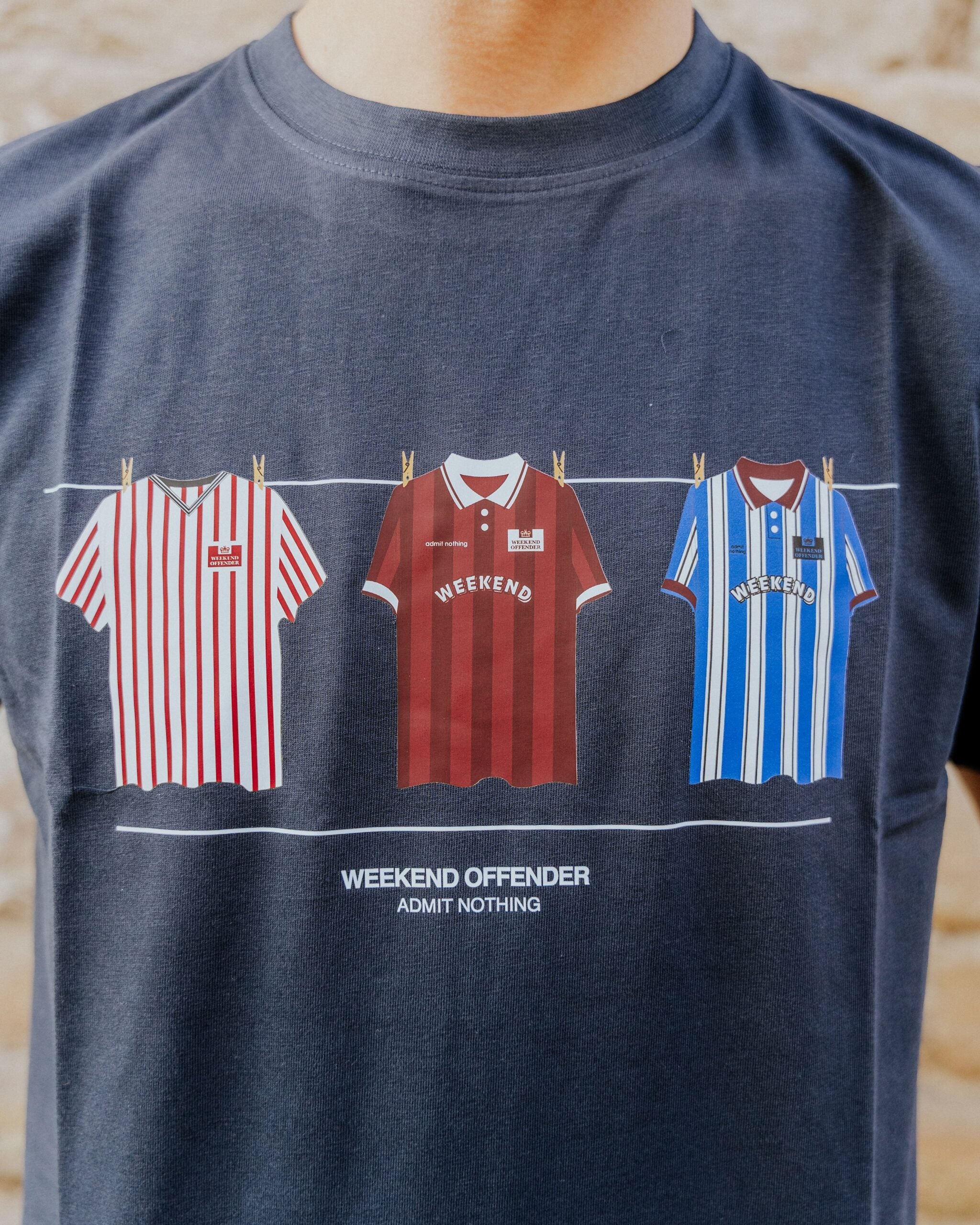 Weekend Offender Hearts Washing Line Tee - Navy
