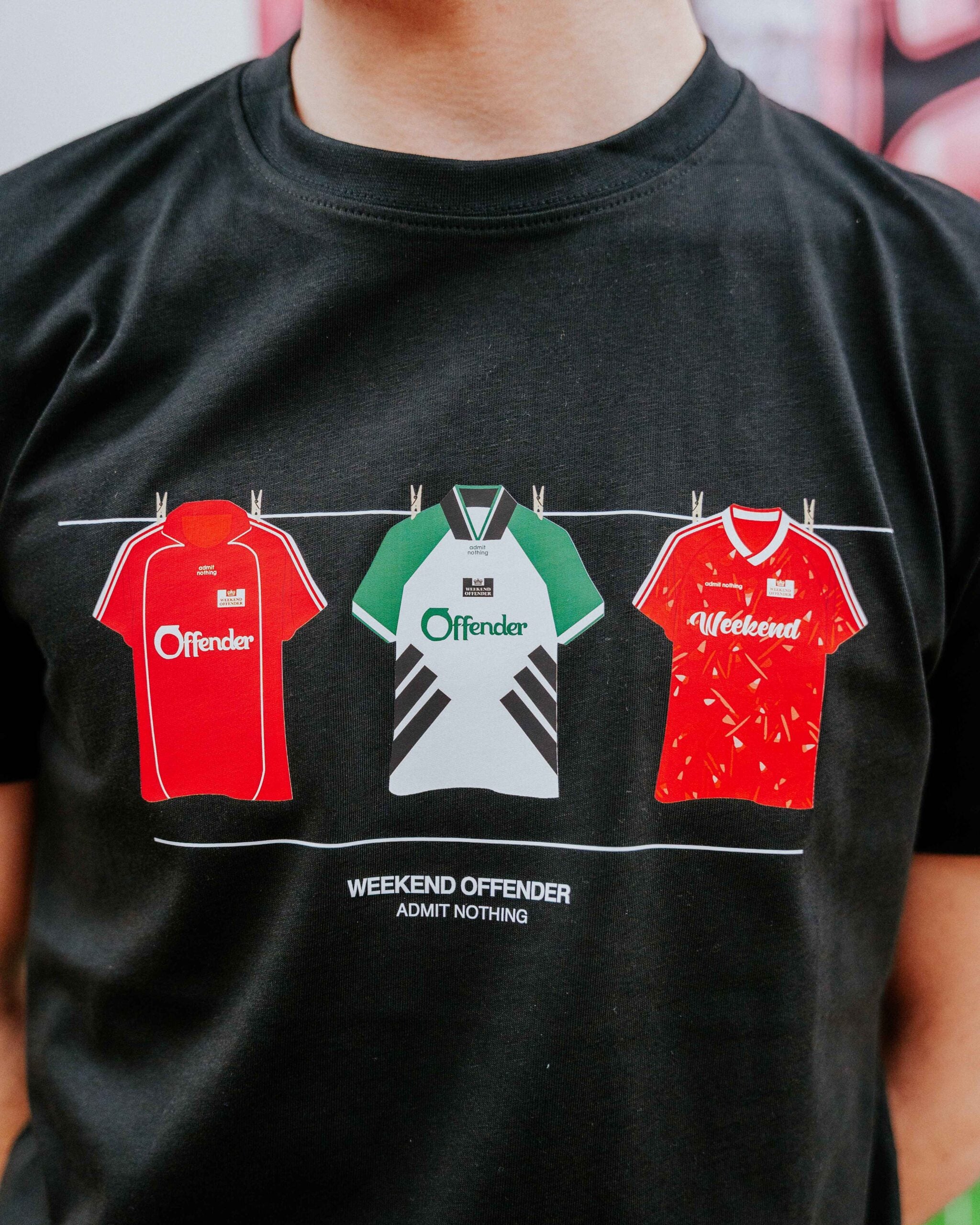 Weekend Offender Liverpool Washing Line Tee - Black