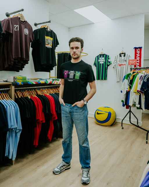 Weekend Offender Newcastle Washing Line Tee - Black